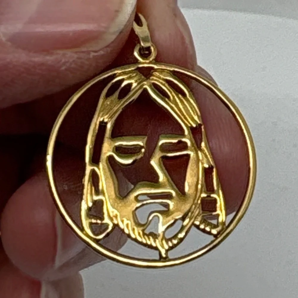 Gold Tone Jesus Face Round Pendant Charm Religious Christian‎ Faith Confirmation